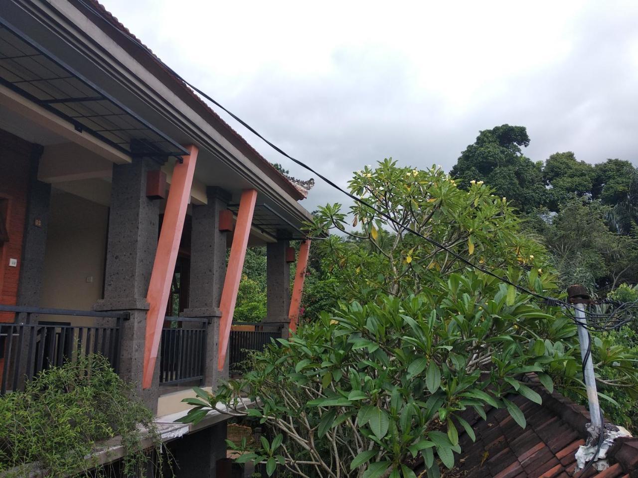 Utari House Hotel Ubud Eksteriør billede